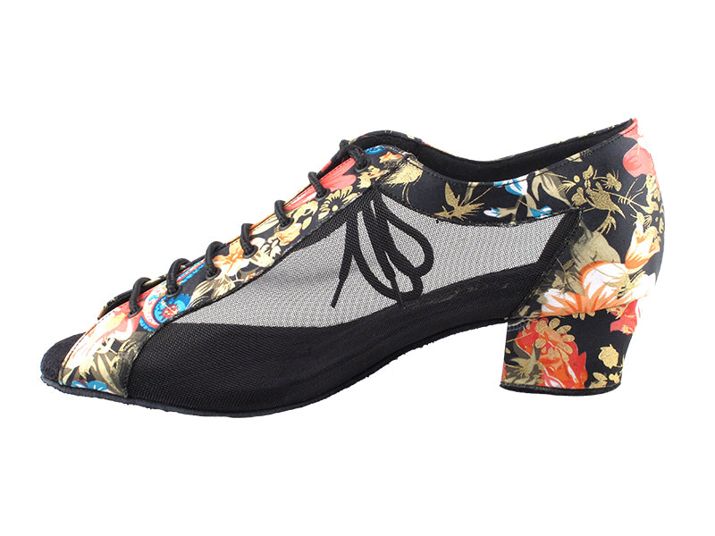 1643LEDSS Black_Red Flower with 1.5" Medium Heel (2001) in the photo