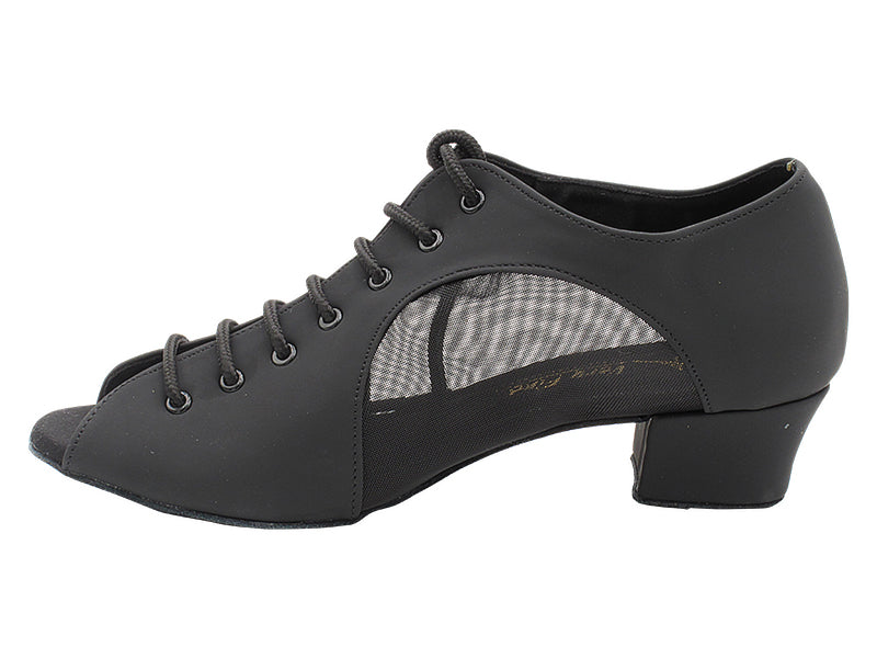 1645LEDSS Black Nubuck_Black Mesh with 1.5" Heel (2001) in the photo
