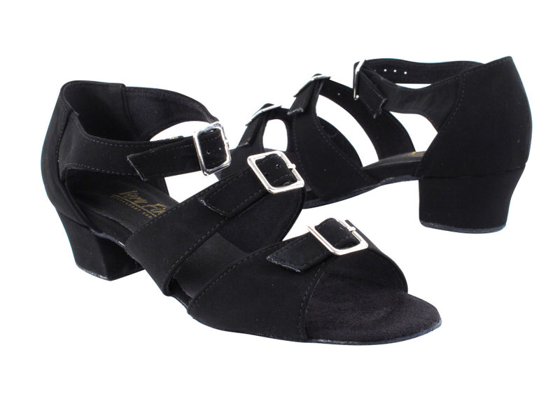 1679 Black Nubuck with 1.5" Medium Heel in the photo