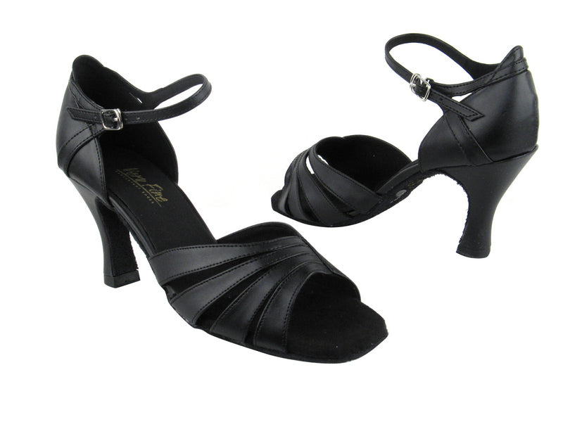 1680 Black Leather with 3" Heel in the photo
