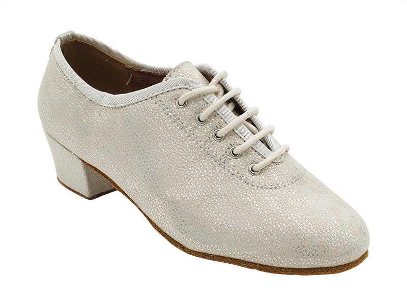 2001 323 White Gold Diamond Velvet with 1.5" Heel (2001) in the photo