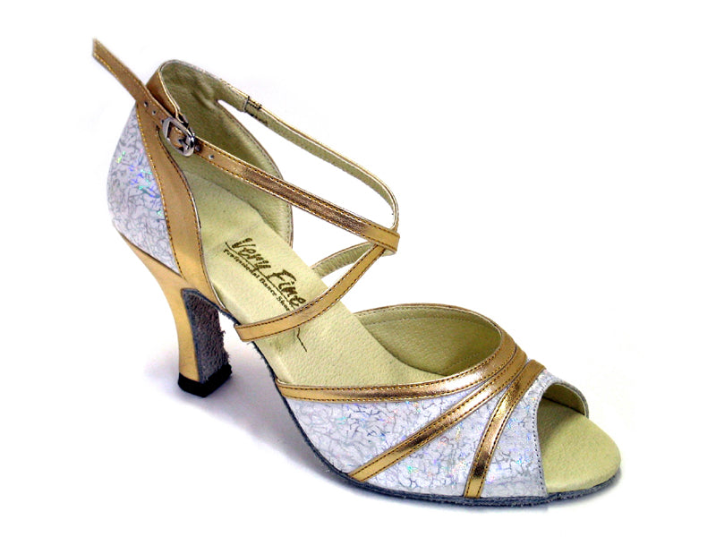 6023 White Flower & Gold Trim