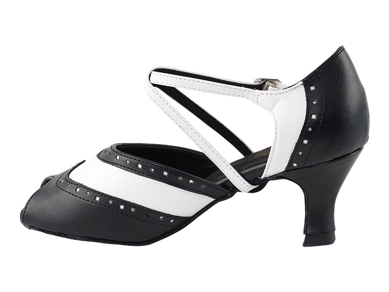 6035 Black Leather & White Trim