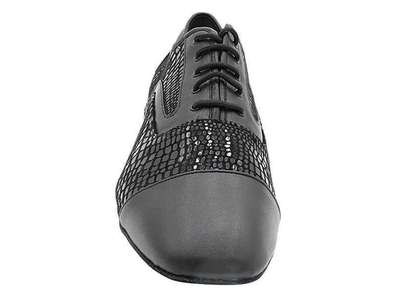 C916102 216 Black Leather_F_B_269 Black Snake Velvet_M with Men 1" Standard Heel (2002) in the photo
