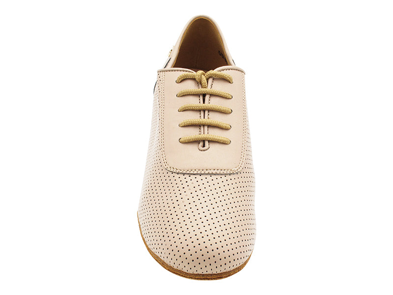 CD1122DB Light Beige Leather with 1.5" Medium Heel (3G09) in the photo