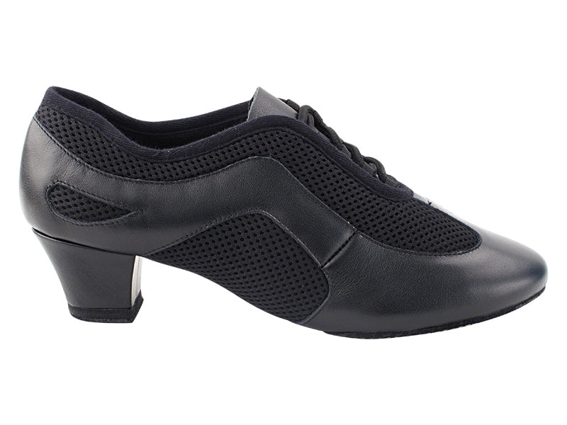 CD702BBX Black Leather with 1.5" Medium heel in the photo