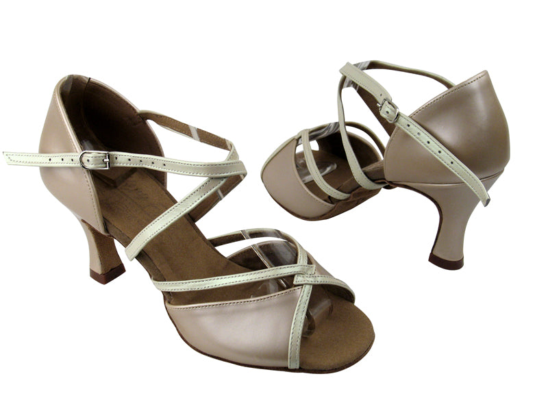 S92318 BB5 Pearl Beige Leather_BE2 Light White Calfskin with 2.75" Flare heel in the photo