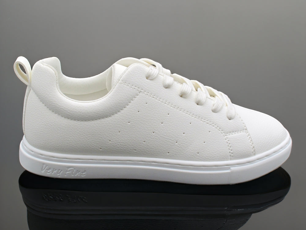 VFSN Breaker Lychee White with full-outsole in the photo