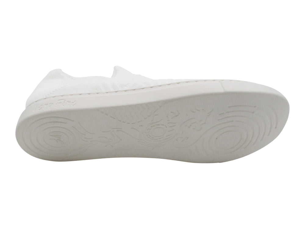 VFSN Casual White with full-outsole in the photo