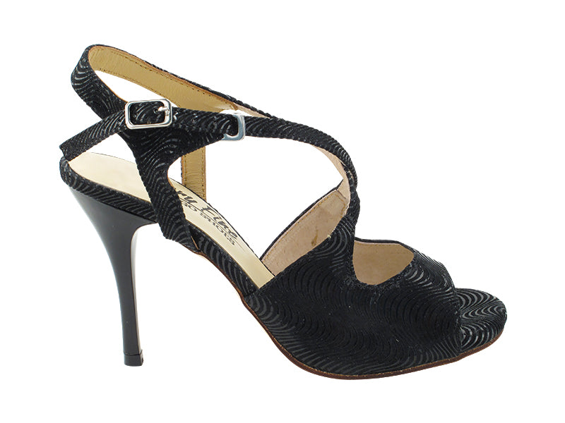 VFTango 021 Black Wave with 3.5" Stiletto Black Heel (TG1) in the photo