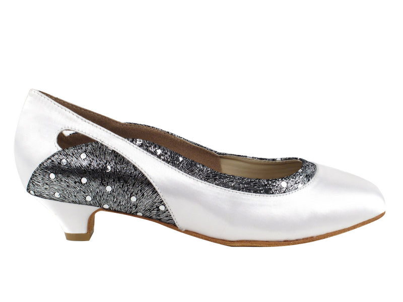 CD5505 Talon cubain en satin blanc