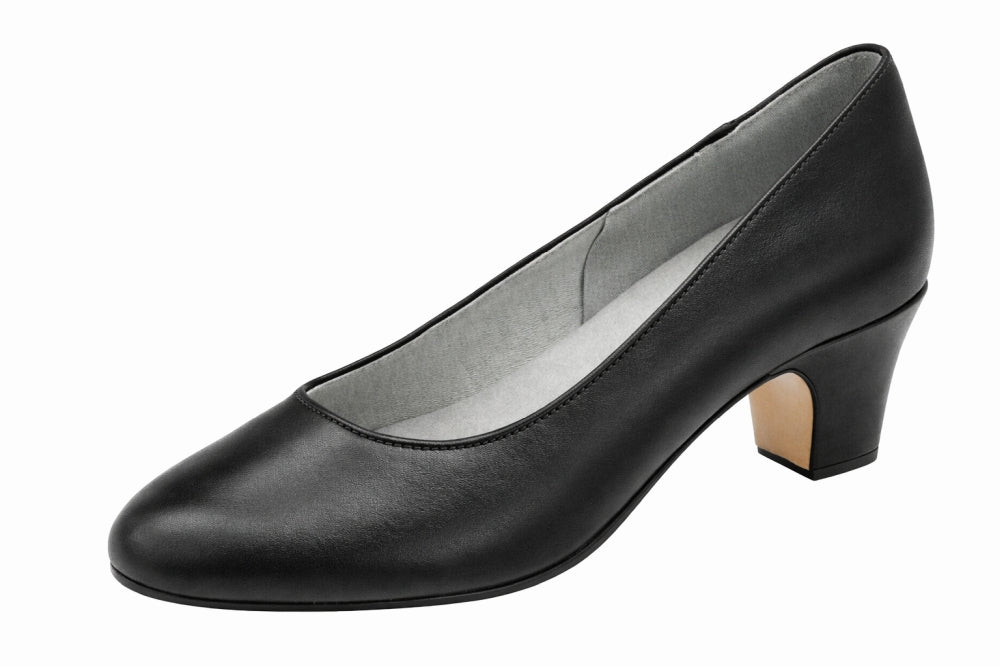 VFCharacter 003 Black Leather with 2.5" Medium Heel (035) in the photo