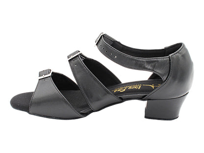 1679 Black Leather with 1.5" Medium Heel in the photo