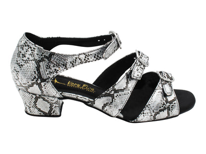 1679 Silver Snake with 1.5" Medium Heel in the photo