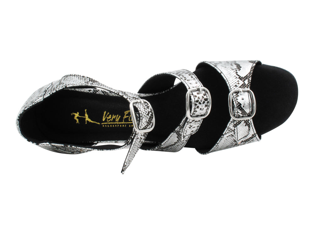 1679 Silver Snake with 1.5" Medium Heel in the photo