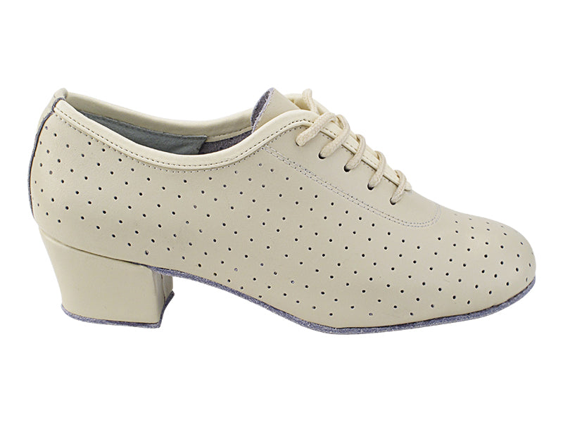 2001 Creamy White Leather with 1.5" Medium Heel in the photo
