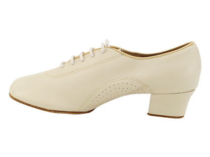 2003LEDSS-Split Beige Leather  with 1.5&quot; Heel (2001) in the photo