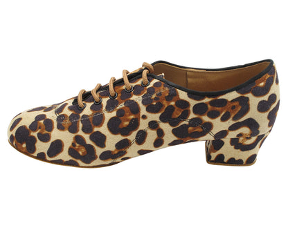 2003LEDSS-Split MQ2 Jaguar Velvet with 1.5" Heel (2001) in the photo