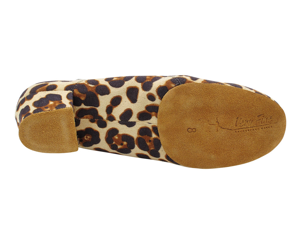 2003LEDSS-Split MQ2 Jaguar Velvet with 1.5" Heel (2001) in the photo
