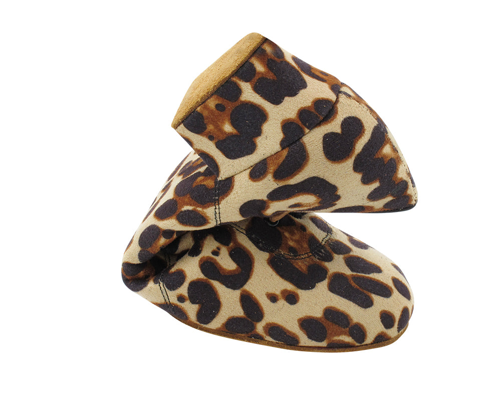 2003LEDSS-Split MQ2 Jaguar Velvet with 1.5" Heel (2001) in the photo