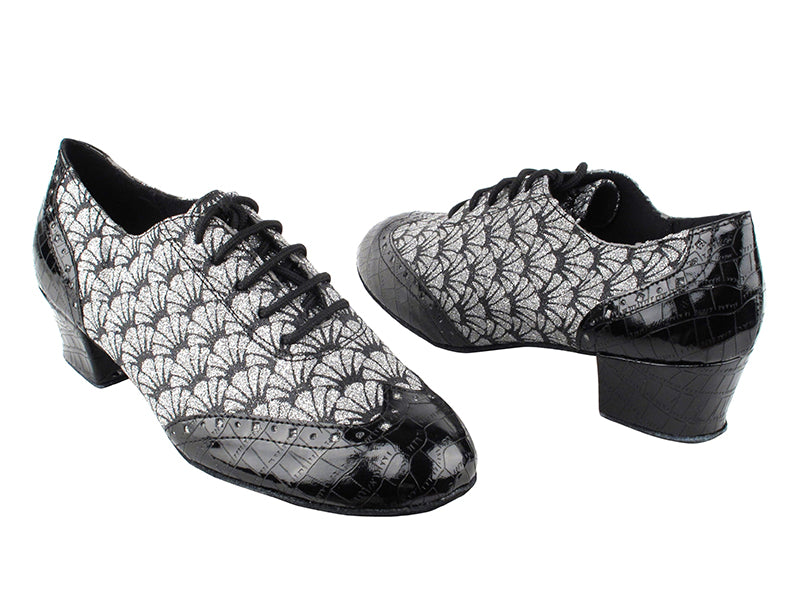 2008 71 Black_F_B_218 Black Silver Print Stardust_M with 1.5&quot; Medium Heel in the photo