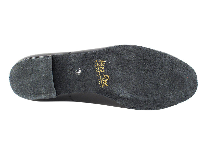 2503 Black Leather with 1" Heel in the photo