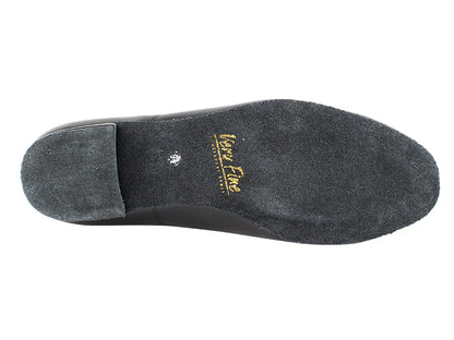 2503 Black Leather with 1" Heel in the photo