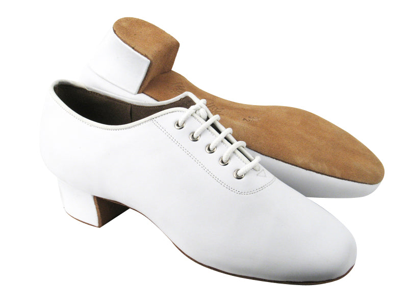 C2302 BB12 White Leather with 1.6&quot; Heel in the photo
