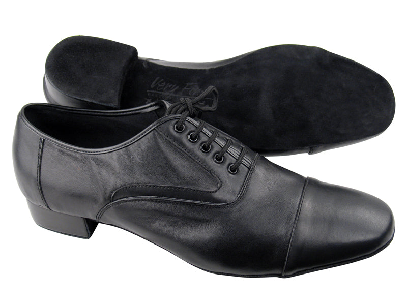 C916102 BF1 Black Leather_F_B_BE 20 Black Leather_M with 1&quot; Standard heel in the photo