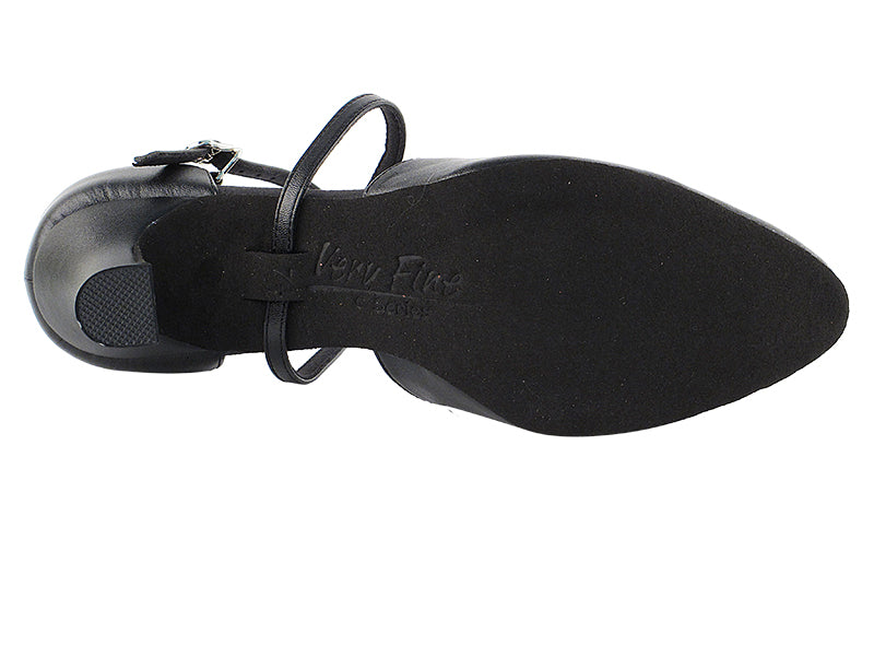 C9691 Black Leather with 2.5" Spool Heel (PG) in the photo