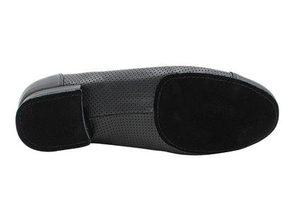 CD9319 Black Leather with 1" Standard Heel in the photo
