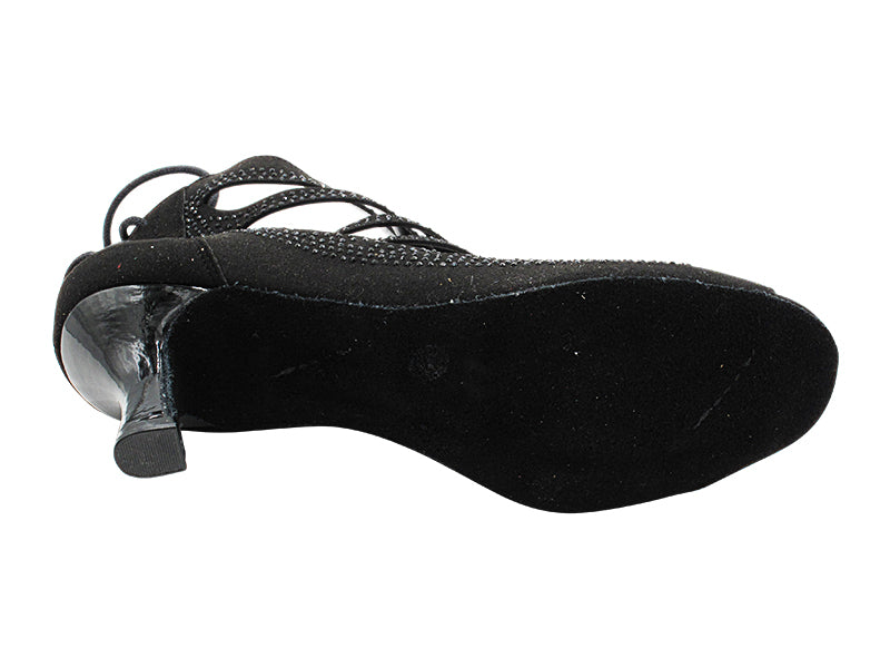CD7043CC Black Nubuck with 2.5" Heel (2040) in the photo