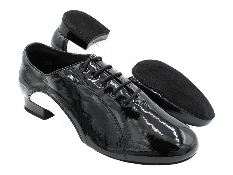 CD9317 Black Patent_T_White Leather Arch with 1&quot; Standard Heel in the photo