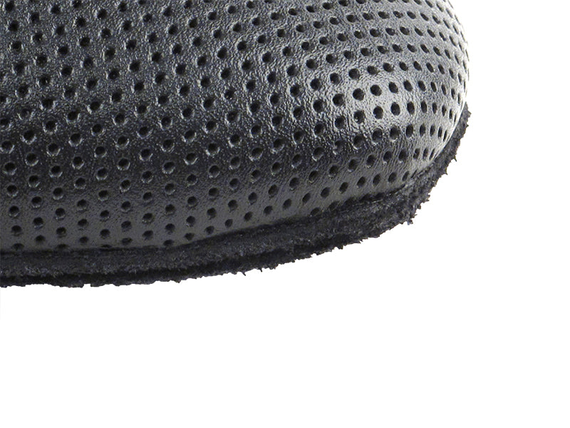 CD9426DB Black Leather (Perforation)