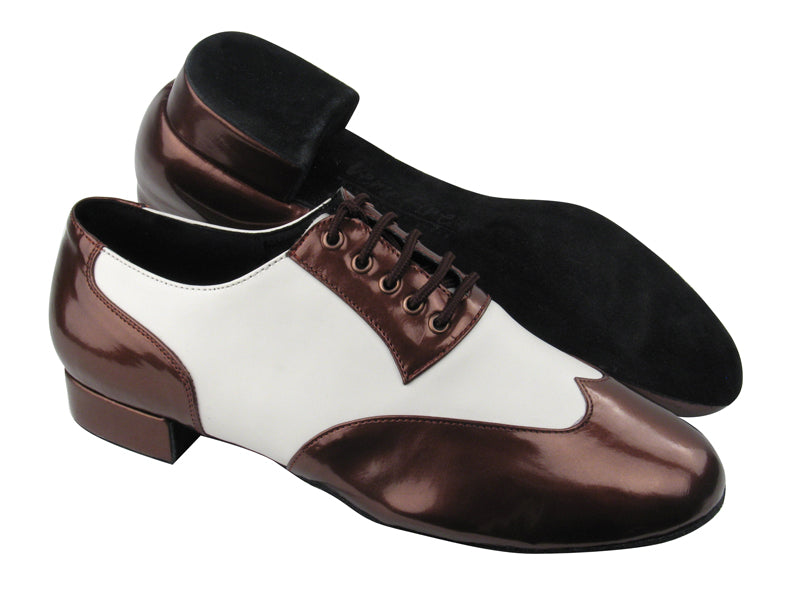 CM100101 BA82 Dark Tan Patent_BB12 White Leather with 1&quot; Standard heel in the photo