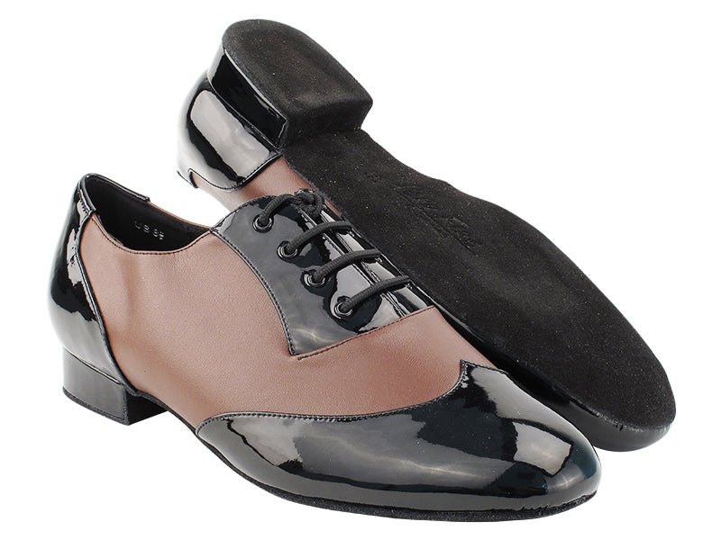 CM100101 Black Patent_B_F_305 Dark Tan Leather_M with Men 1&quot; Standard Heel (2002) in the photo