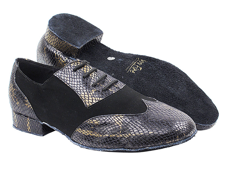 M100101 85 Black Snake_F_B_136 Black Nubuck_M with 1&quot; Heel in the photo