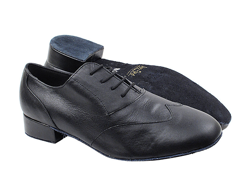 M100101 Black Leather_Whole Shoes with 1&quot; Heel in the photo