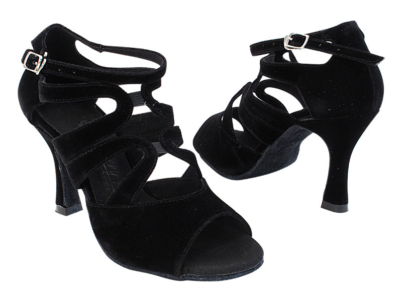 SERA7039 Black Velvet with Women&