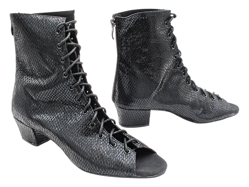 VFBoot Latin 3307 110 Snake Black with 1.5&quot; Heel (2001) in the photo