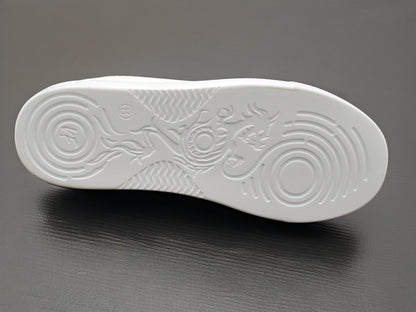 VFSN Breaker Lychee White with full-outsole in the photo