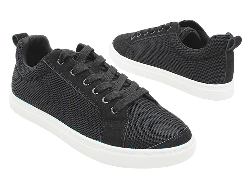 VFSN Breaker Black Myth with full-outsole in the photo