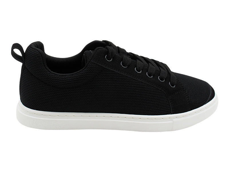 VFSN Breaker Black Myth with full-outsole in the photo