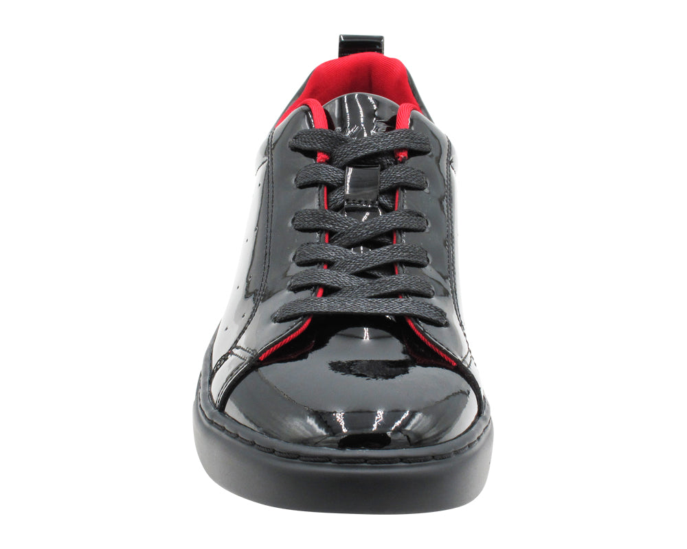 VFSN Breaker Inferno Black with full-outsole in the photo