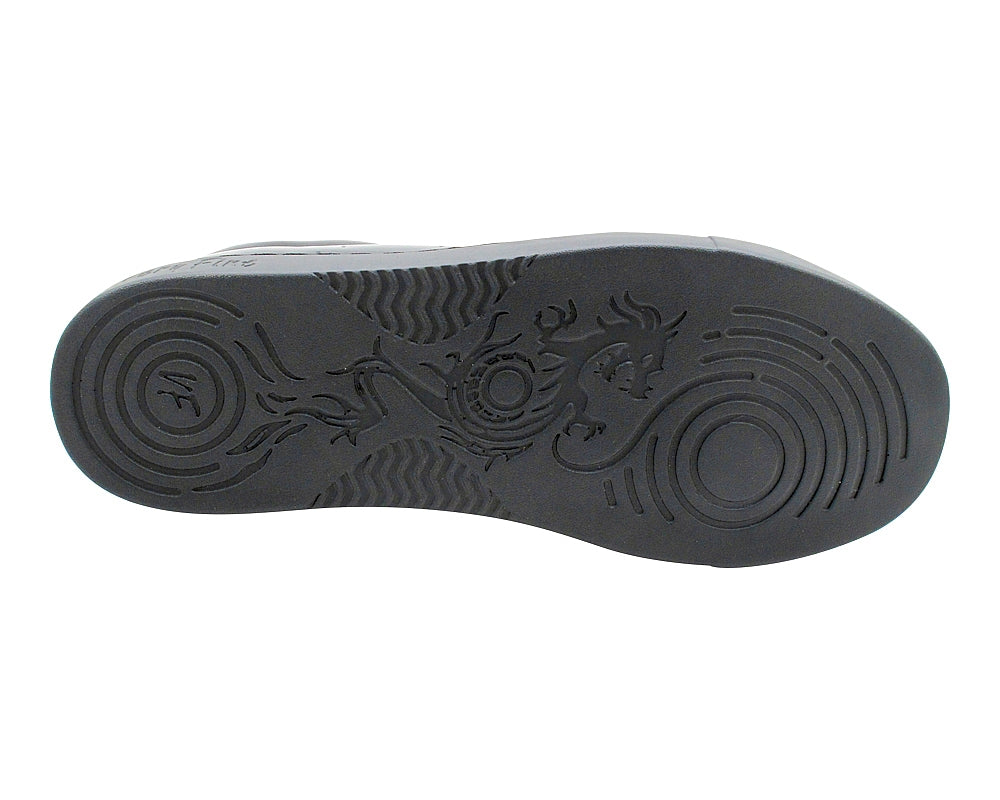 VFSN Breaker Inferno Black with full-outsole in the photo