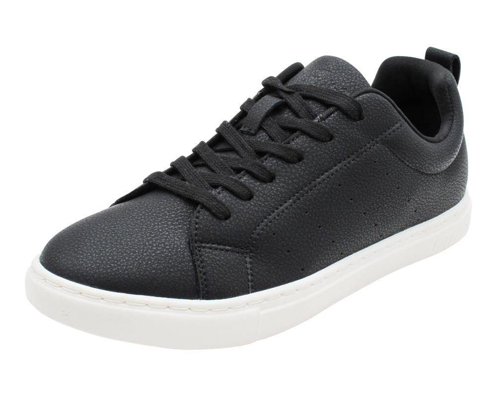 VFSN Breaker Lychee Black with full-outsole in the photo
