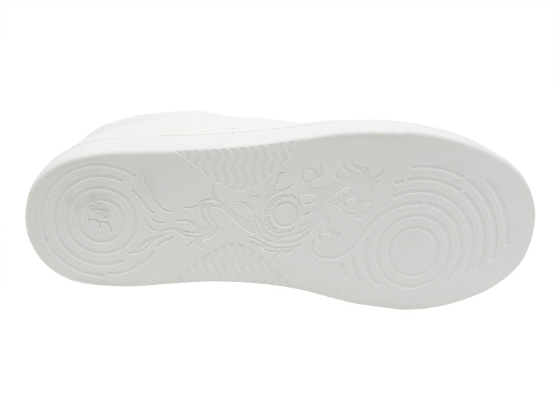 VFSN Breaker Lychee White with full-outsole in the photo