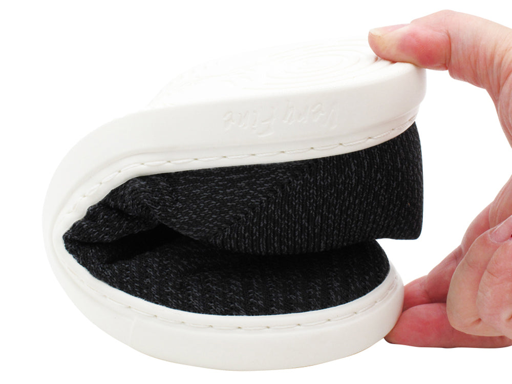 VFSN Casual Multi Black with full-outsole in the photo
