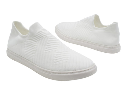 VFSN Casual White with full-outsole in the photo