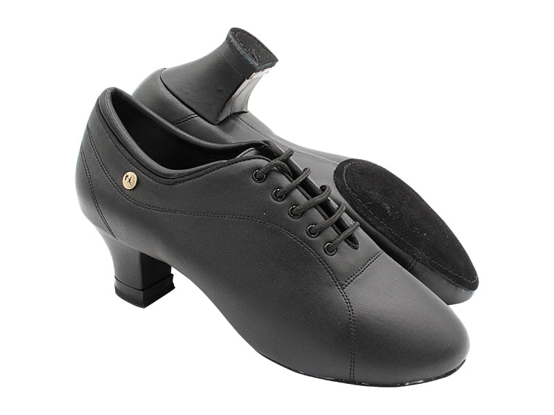 CD1116 Black Leather with 1.5&quot; Thick Cuban Heel (3G09) in the photo